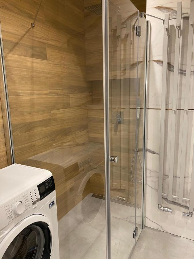 Family & Business Elegant Apartments Ventus IX Wiekow- Centrum Downtown New! كيلتشي المظهر الخارجي الصورة