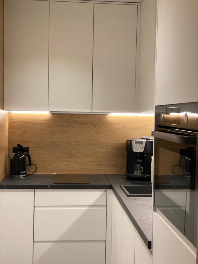 Family & Business Elegant Apartments Ventus IX Wiekow- Centrum Downtown New! كيلتشي المظهر الخارجي الصورة