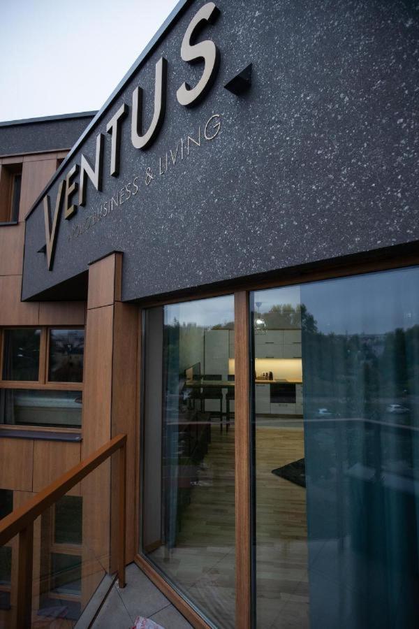 Family & Business Elegant Apartments Ventus IX Wiekow- Centrum Downtown New! كيلتشي المظهر الخارجي الصورة