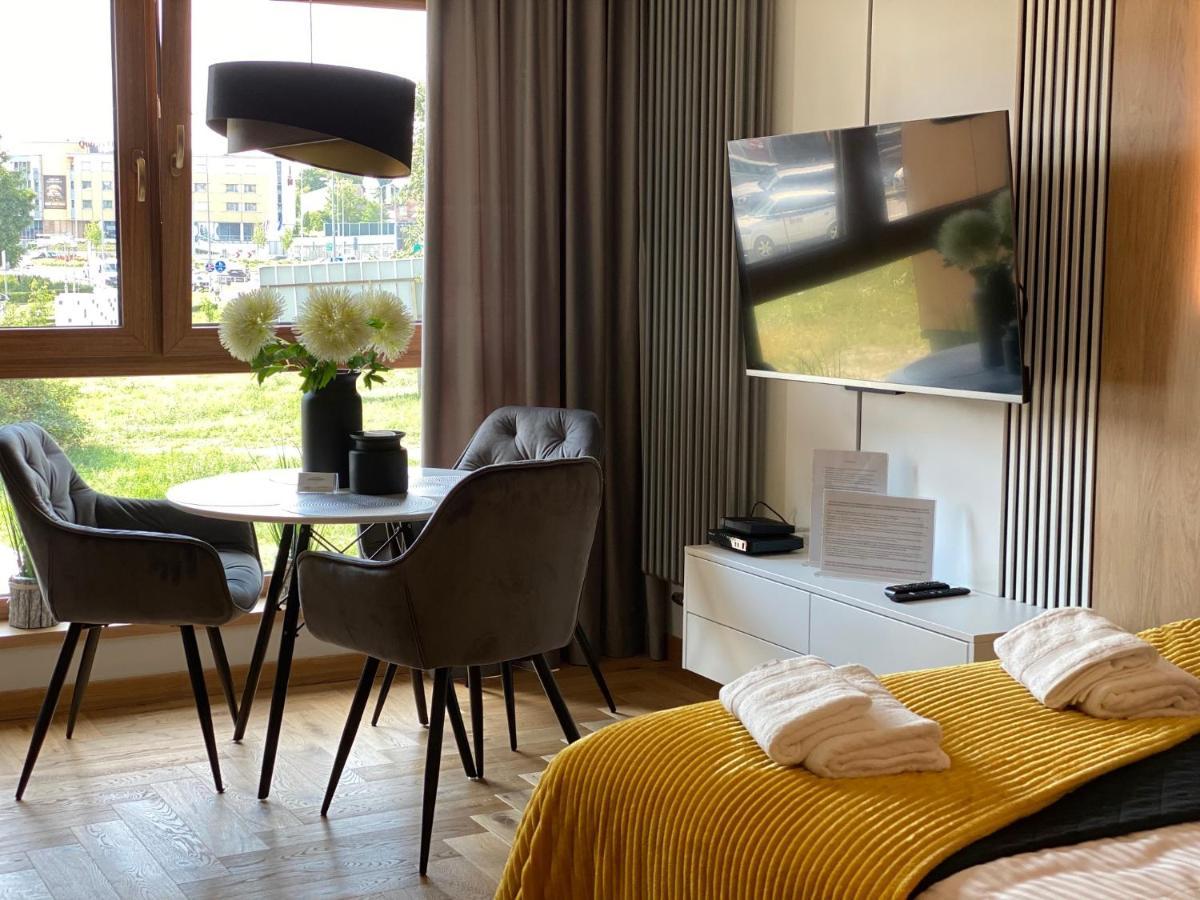 Family & Business Elegant Apartments Ventus IX Wiekow- Centrum Downtown New! كيلتشي المظهر الخارجي الصورة
