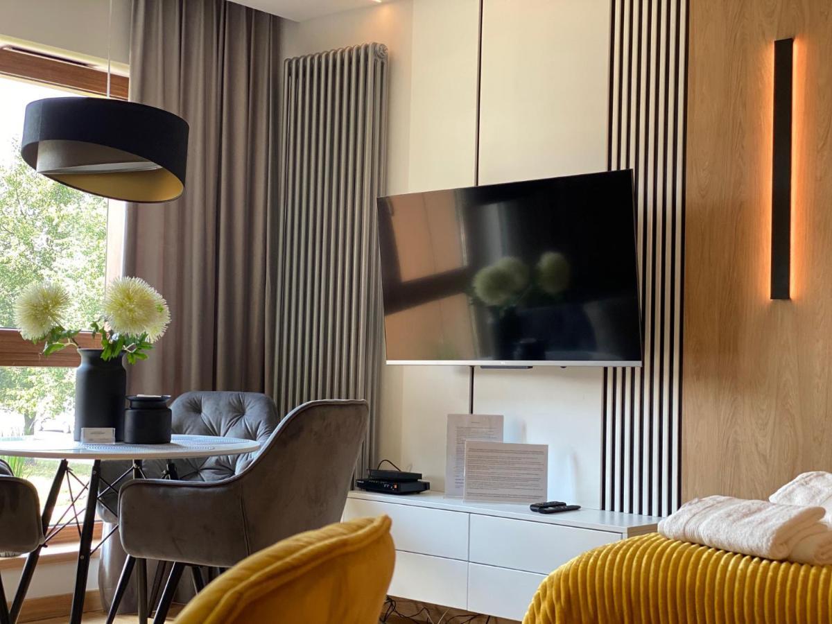 Family & Business Elegant Apartments Ventus IX Wiekow- Centrum Downtown New! كيلتشي المظهر الخارجي الصورة